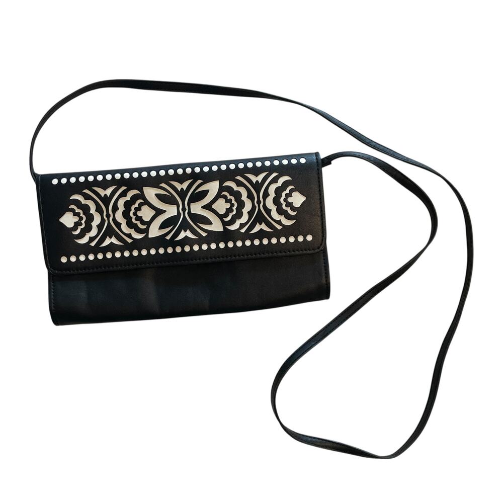 Vera Bradley Laser Cut Clutch Crossbody Bag Womens Black White Floral Purse